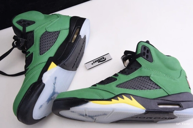 1st Kicks CK6631- Jordan SE 5 1085 Oregon Ducks StreetReady Air 1105